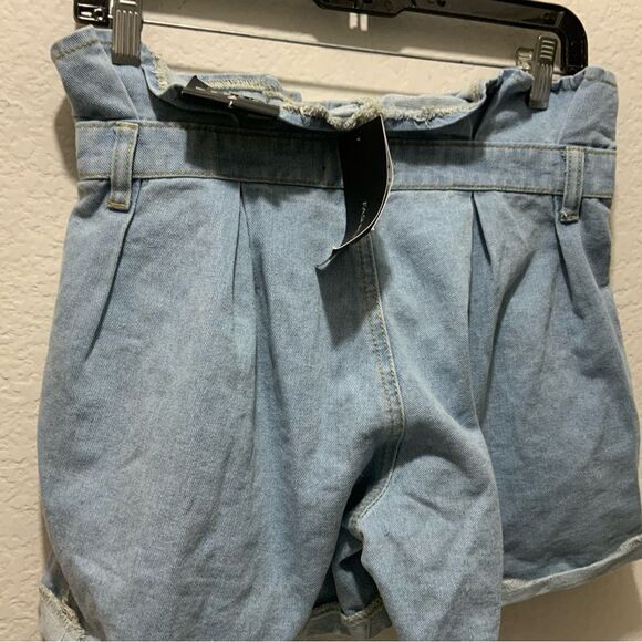 Fashion Nova button fly distressed Jean shorts Can’t cuff me denim shorts 7 - Picture 4 of 10